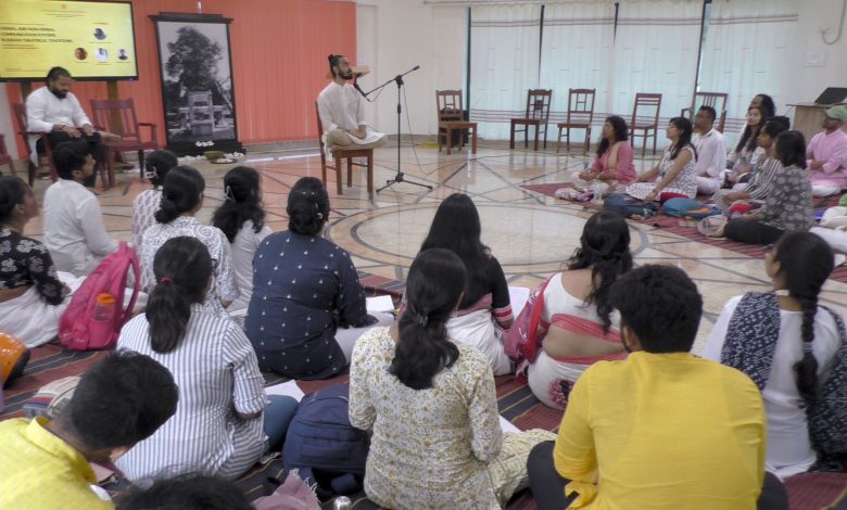 নাট্যশাস্ত্রে বর্ণিত মুদ্রার উপরে দুদিনের কর্মশালা বিশ্বভারতীতে।