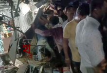 নিয়ন্ত্রণ হারিয়ে দোকানে ঢুকে পড়লো একটি লরি , ক্ষতিগ্রস্ত দুটি মোটর বাইক, জখম চার।
