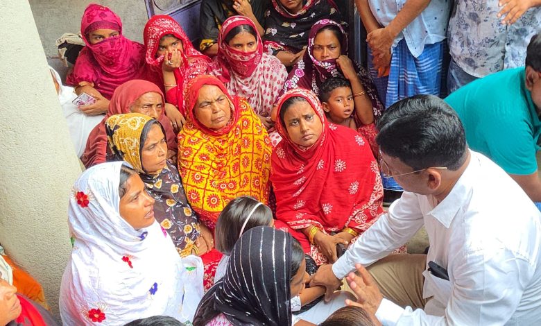 বরাবরই কাজল সেখ নিহত দলীয় কর্মীর পাশে।