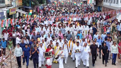 লক্ষ মানুষের মিছিলে, বাঙালি অস্মিতা জাগালেন মমতা