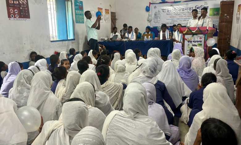 বাল্যবিবাহ ও কৈশোরে মাতৃত্ব রুখতে জেলা স্বাস্থ্য দপ্তরের বিশেষ পদক্ষেপ।