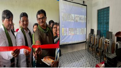খুজুটিপাড়া গার্লস জুনিয়র হাইস্কুলে স্মার্ট ক্লাসরুমের উদ্বোধন