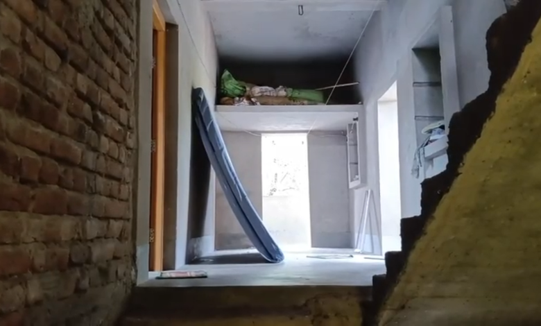 তৃণমূল কর্মীর বাড়িতে বিস্ফোরণ