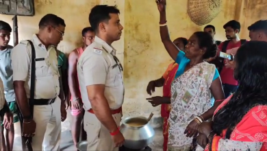 প্রাথমিক বিদ্যালয়ে মিড ডে মিলের খাবারকে কেন্দ্র করে চরম উত্তেজনা